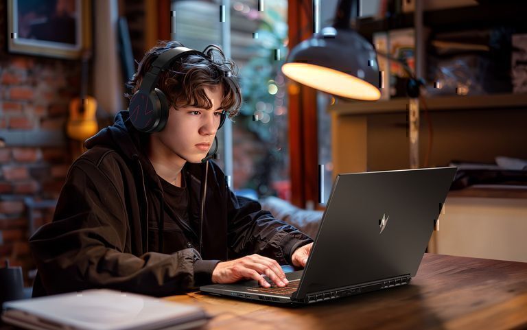 Acer lanza la nueva serie de laptops Nitro V, ampliando su portafolio gaming esencial